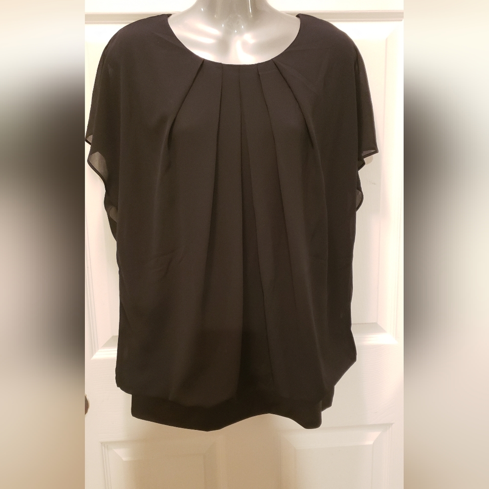 NWT - Wangzhi blouse - size XL